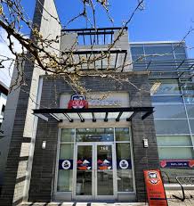 DEA Canadian College Image